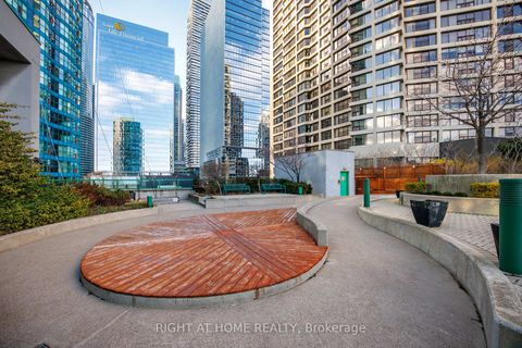 Photo 24 at 2306 - 77 Harbour Square, Waterfront Communities C1, Toronto