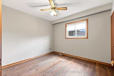 Photo 7 at 524 Silverthorn Avenue, Eglinton West, Toronto