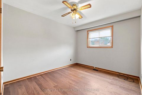 Photo 8 at 524 Silverthorn Avenue, Eglinton West, Toronto