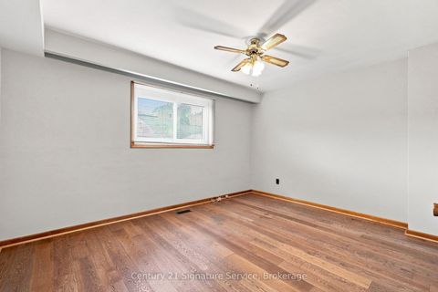 Photo 10 at 524 Silverthorn Avenue, Eglinton West, Toronto