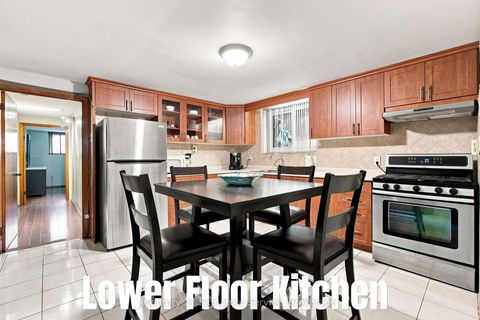 Photo 14 at 524 Silverthorn Avenue, Eglinton West, Toronto