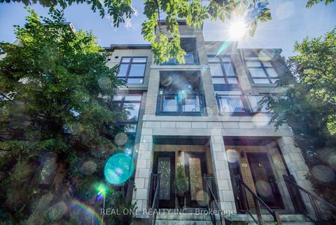Photo 3 at 63 - 27 Eldora Avenue, Newtonbrook West, Toronto