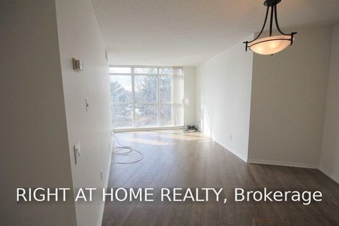 Photo 4 at 207 - 30 Harrison Garden Boulevard, Willowdale East, Toronto