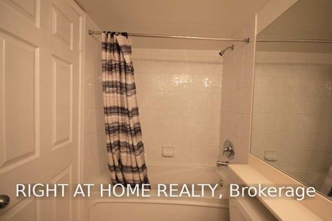 Photo 9 at 207 - 30 Harrison Garden Boulevard, Willowdale East, Toronto