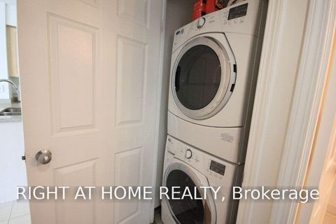 Photo 12 at 207 - 30 Harrison Garden Boulevard, Willowdale East, Toronto