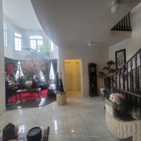 Photo 10 at 78 Pieta Place, Vellore Village, Vaughan
