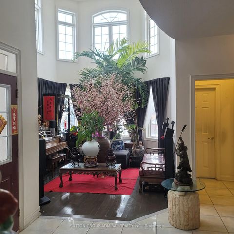 Photo 11 at 78 Pieta Place, Vellore Village, Vaughan