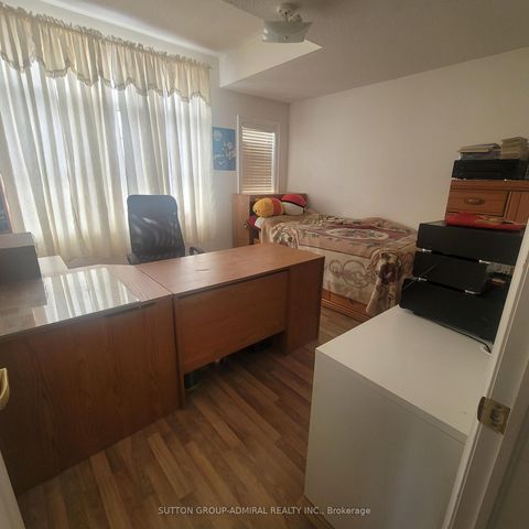 Photo 20 at 78 Pieta Place, Vellore Village, Vaughan