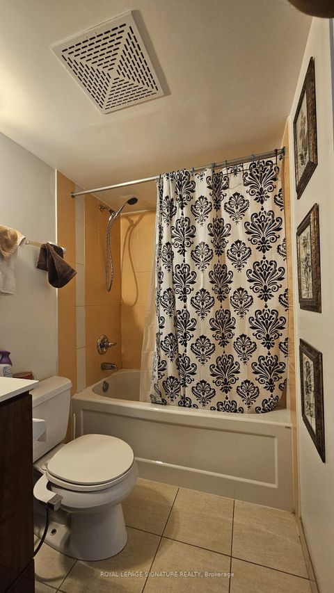 Photo 16 at 705 - 5793 Yonge Street, Newtonbrook East, Toronto