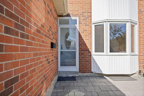 Photo 3 at 8 Lansbury Drive, Agincourt North, Toronto