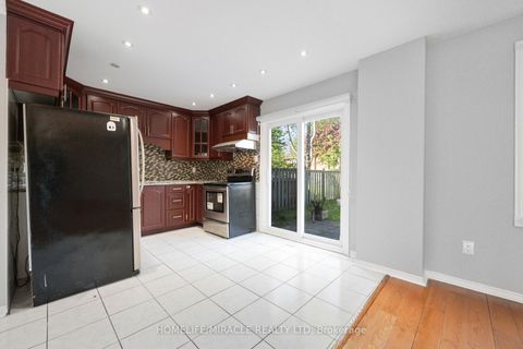 Photo 13 at 8 Lansbury Drive, Agincourt North, Toronto