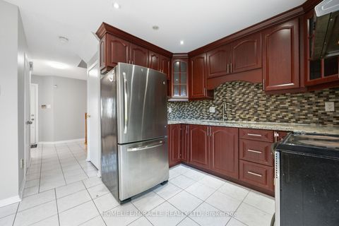 Photo 14 at 8 Lansbury Drive, Agincourt North, Toronto