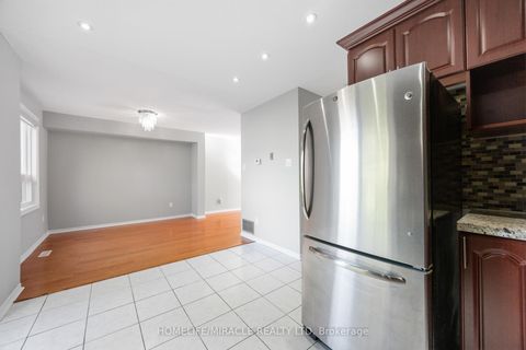 Photo 15 at 8 Lansbury Drive, Agincourt North, Toronto