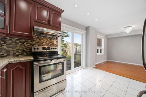 Photo 16 at 8 Lansbury Drive, Agincourt North, Toronto