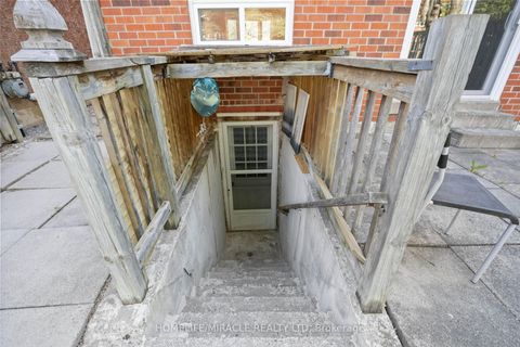 Photo 30 at 8 Lansbury Drive, Agincourt North, Toronto