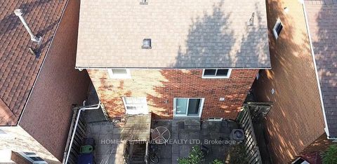 Photo 37 at 8 Lansbury Drive, Agincourt North, Toronto