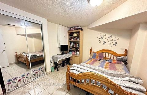 Photo 38 at 8 Lansbury Drive, Agincourt North, Toronto