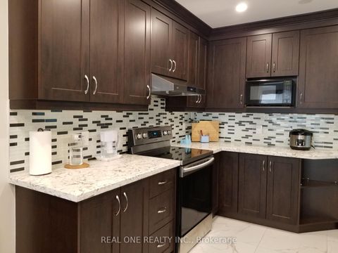 Photo 21 at 26 Applefield Drive, Bendale, Toronto