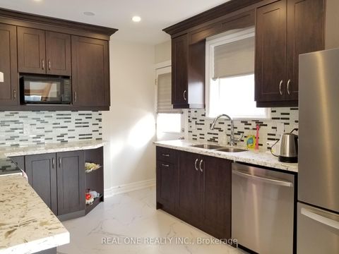 Photo 22 at 26 Applefield Drive, Bendale, Toronto