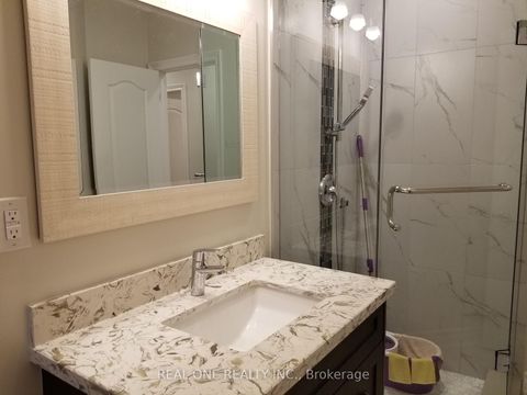 Photo 33 at 26 Applefield Drive, Bendale, Toronto