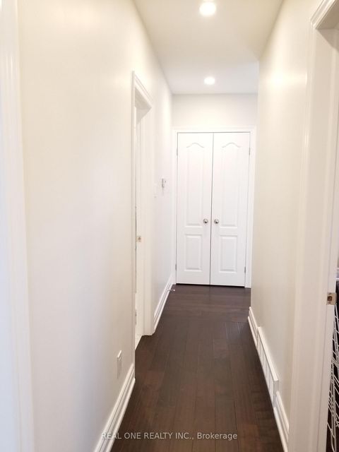 Photo 35 at 26 Applefield Drive, Bendale, Toronto