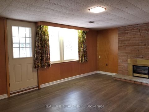 Photo 36 at 26 Applefield Drive, Bendale, Toronto