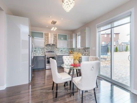 Photo 3 at 98 Stoyell Drive, Jefferson, Richmond Hill
