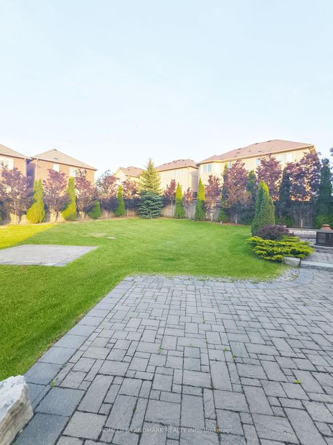 Photo 18 at 98 Stoyell Drive, Jefferson, Richmond Hill