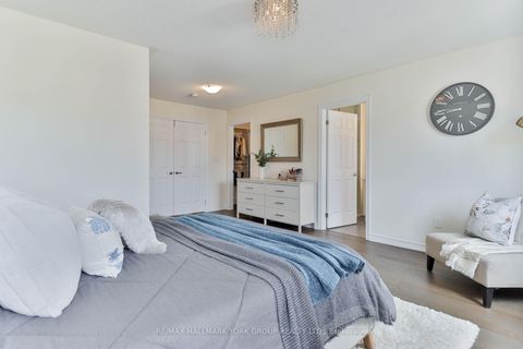 Photo 22 at 434 Ritas Avenue, Summerhill Estates, Newmarket