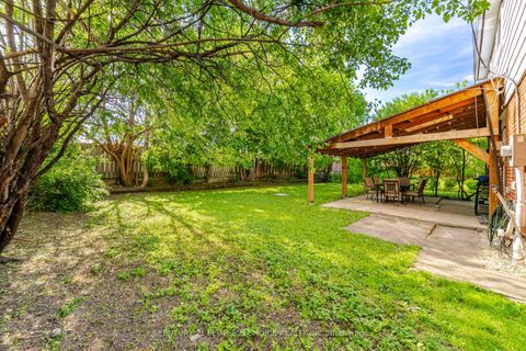 Photo 38 at 4 Furness Crescent, Clairville, Toronto