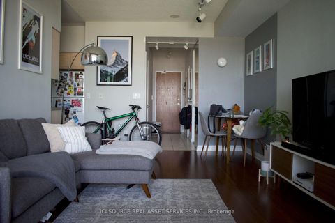 Photo 1 at 2612 - 219 Fort York Boulevard, Niagara, Toronto