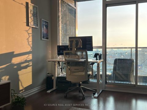 Photo 3 at 2612 - 219 Fort York Boulevard, Niagara, Toronto