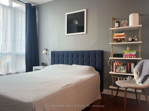 Photo 5 at 2612 - 219 Fort York Boulevard, Niagara, Toronto