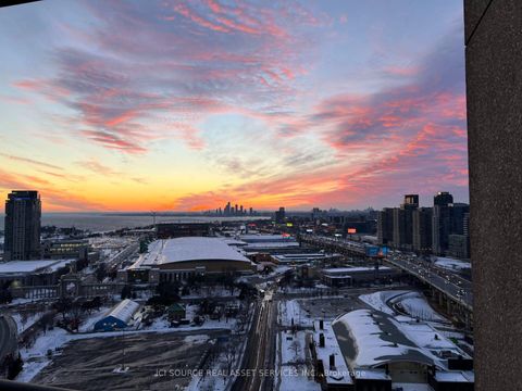 Photo 16 at 2612 - 219 Fort York Boulevard, Niagara, Toronto