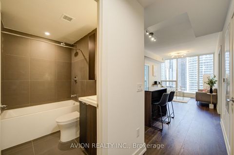 Photo 17 at 1605 - 15 Mercer Street, Waterfront Communities C1, Toronto