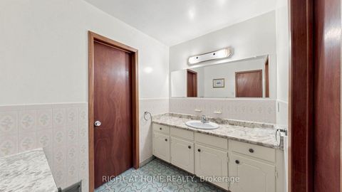 Photo 16 at 20 Torrens Avenue, Broadview North, Toronto