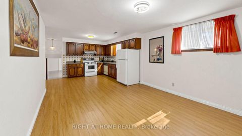 Photo 18 at 20 Torrens Avenue, Broadview North, Toronto