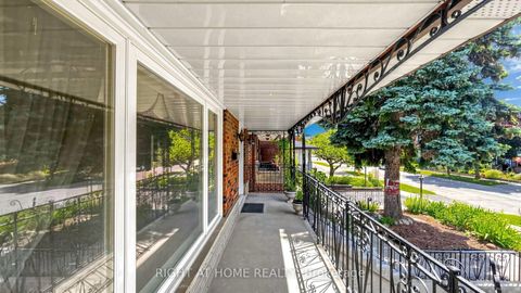 Photo 23 at 20 Torrens Avenue, Broadview North, Toronto