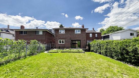 Photo 24 at 20 Torrens Avenue, Broadview North, Toronto