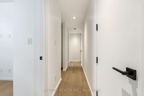 Photo 20 at 1 - 276 Lanor Avenue, Alderwood, Toronto