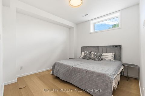 Photo 24 at 1 - 276 Lanor Avenue, Alderwood, Toronto