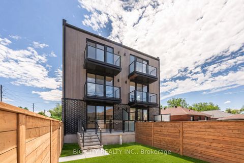 Photo 35 at 1 - 276 Lanor Avenue, Alderwood, Toronto