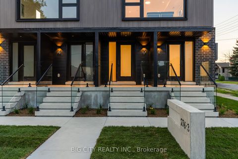 Photo 3 at 3 - 276 Lanor Avenue, Alderwood, Toronto