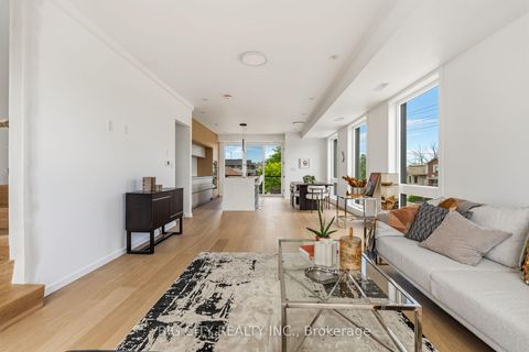 Photo 8 at 3 - 276 Lanor Avenue, Alderwood, Toronto