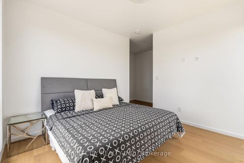 Photo 25 at 3 - 276 Lanor Avenue, Alderwood, Toronto