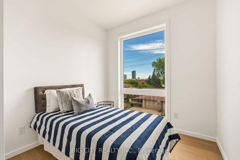 Photo 27 at 3 - 276 Lanor Avenue, Alderwood, Toronto