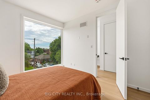 Photo 30 at 3 - 276 Lanor Avenue, Alderwood, Toronto