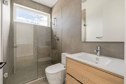 Photo 32 at 3 - 276 Lanor Avenue, Alderwood, Toronto