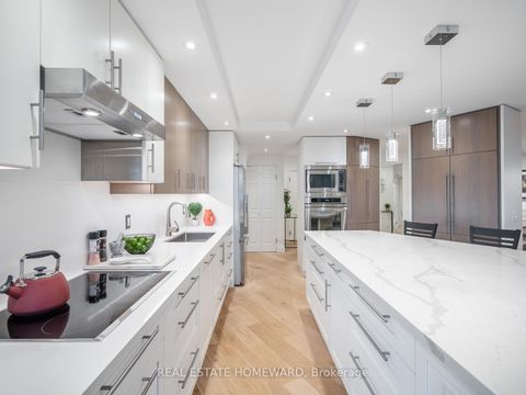 Photo 10 at 311 - 20 Guildwood Parkway, Guildwood, Toronto