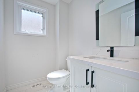 Photo 18 at 22 Taos Court, Westbrook, Richmond Hill